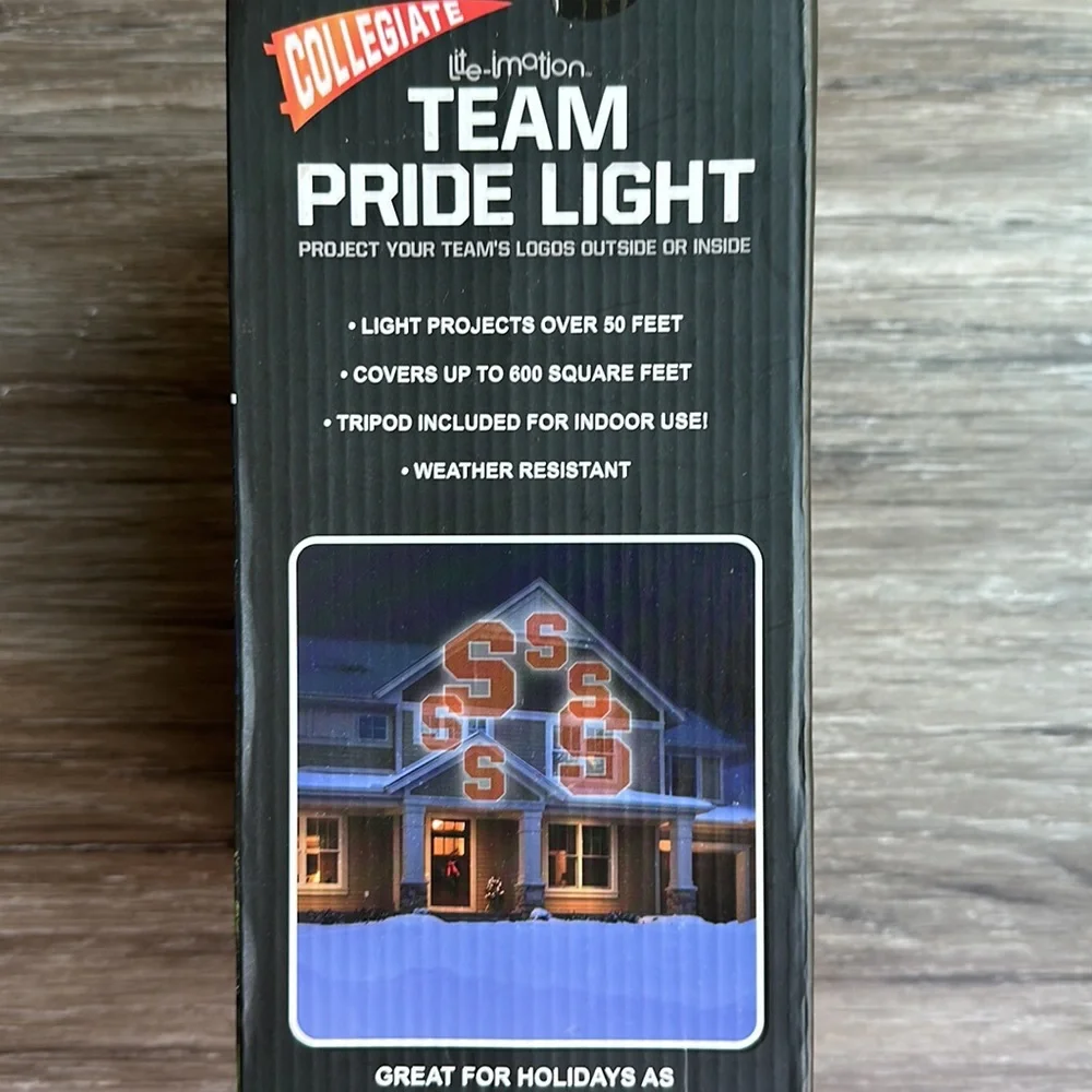 Light projector Syracuse football team